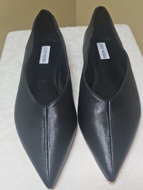 Steve Madden Black Pointed-Toe Vegan Leather Flats